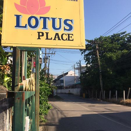 Lotus Place Сукотаи Экстерьер фото